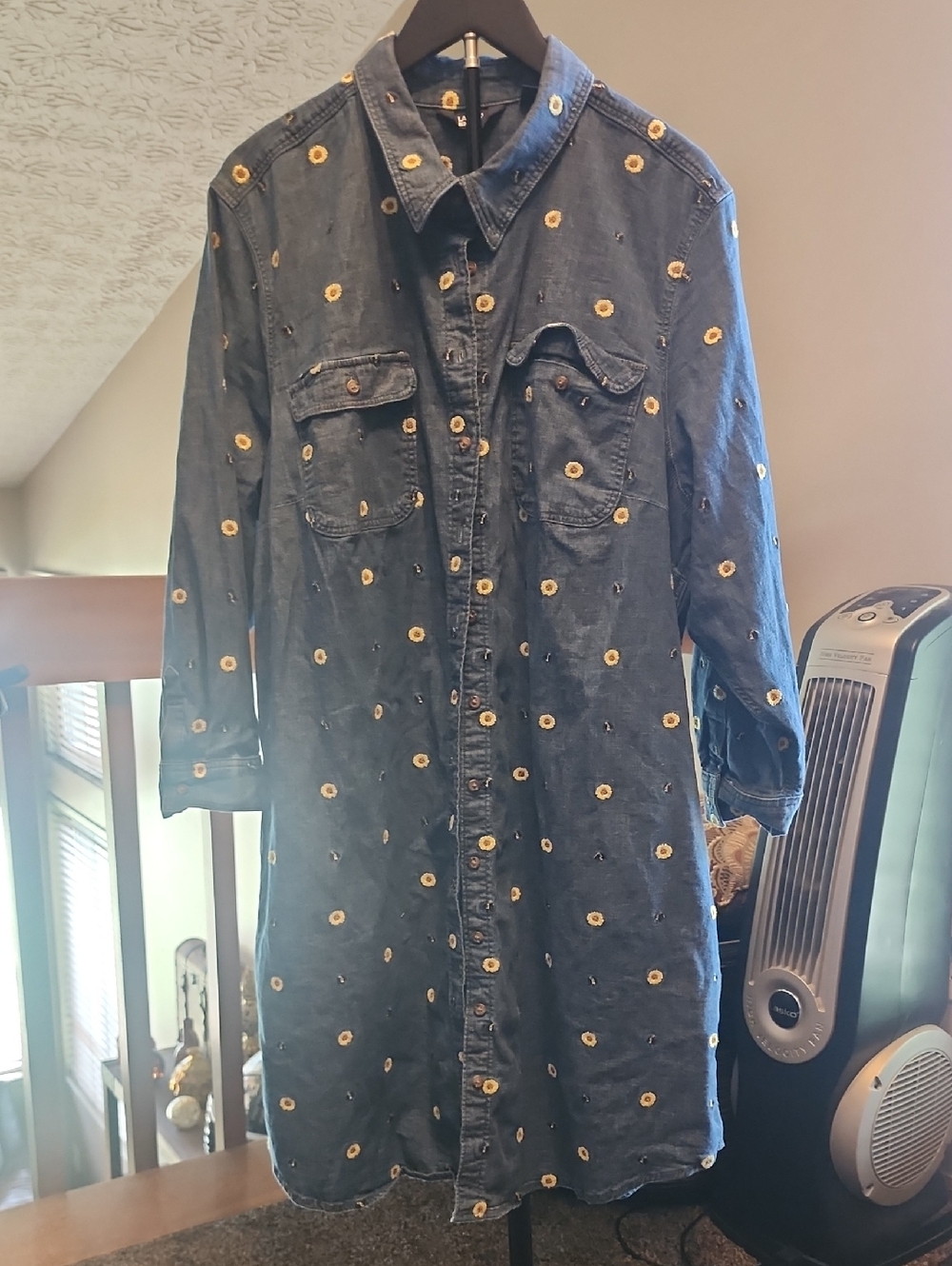 4Lands' End Blue Denim Dress Shirt with Yellow Daisy Embroidery